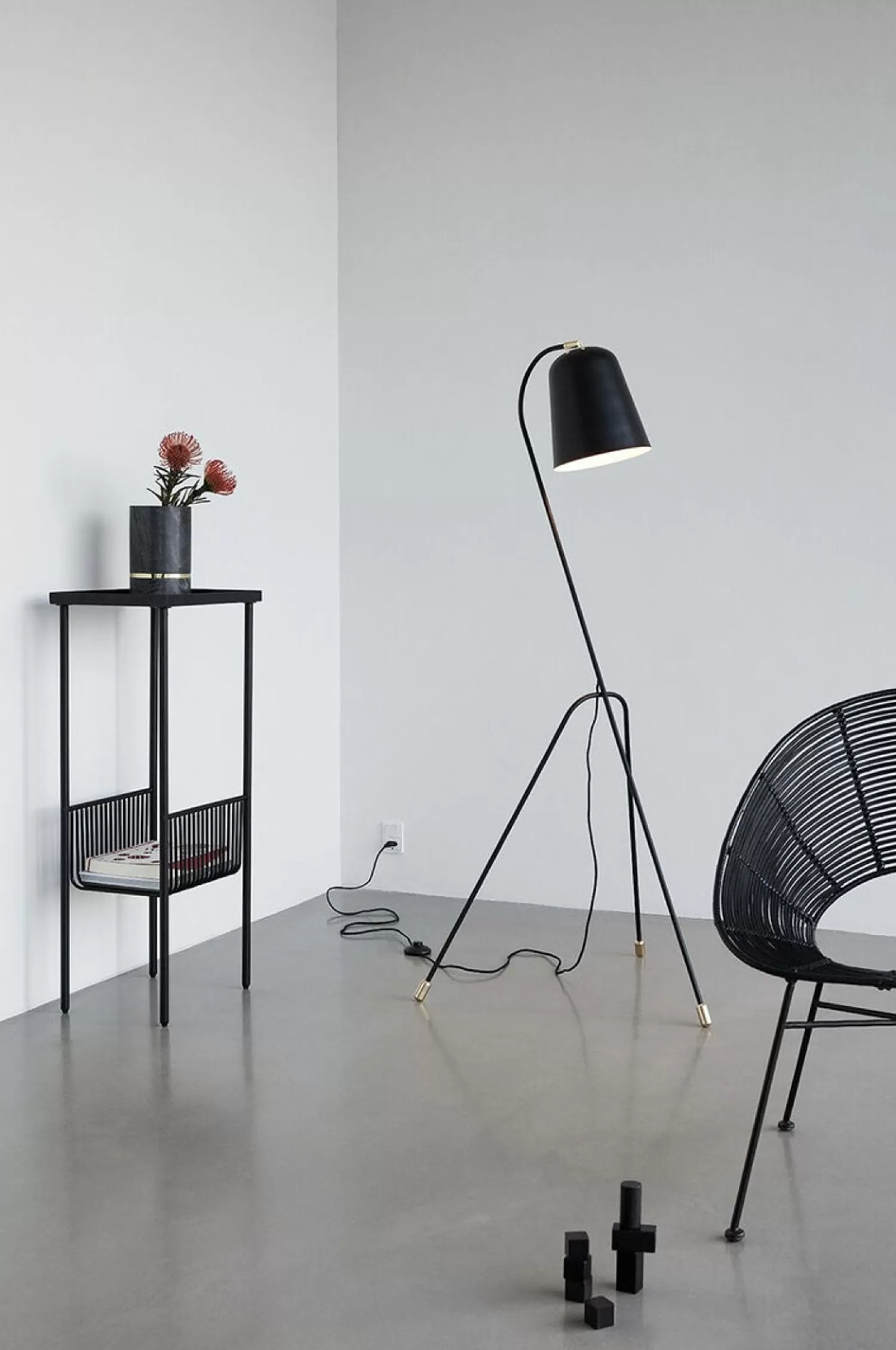 Hübsch Tables^Eyrie Console Table Small Black
