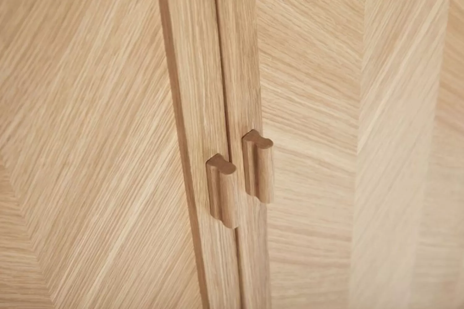Hübsch Shelf Units & Storage^Herringbone Wardrobe Medium Natural