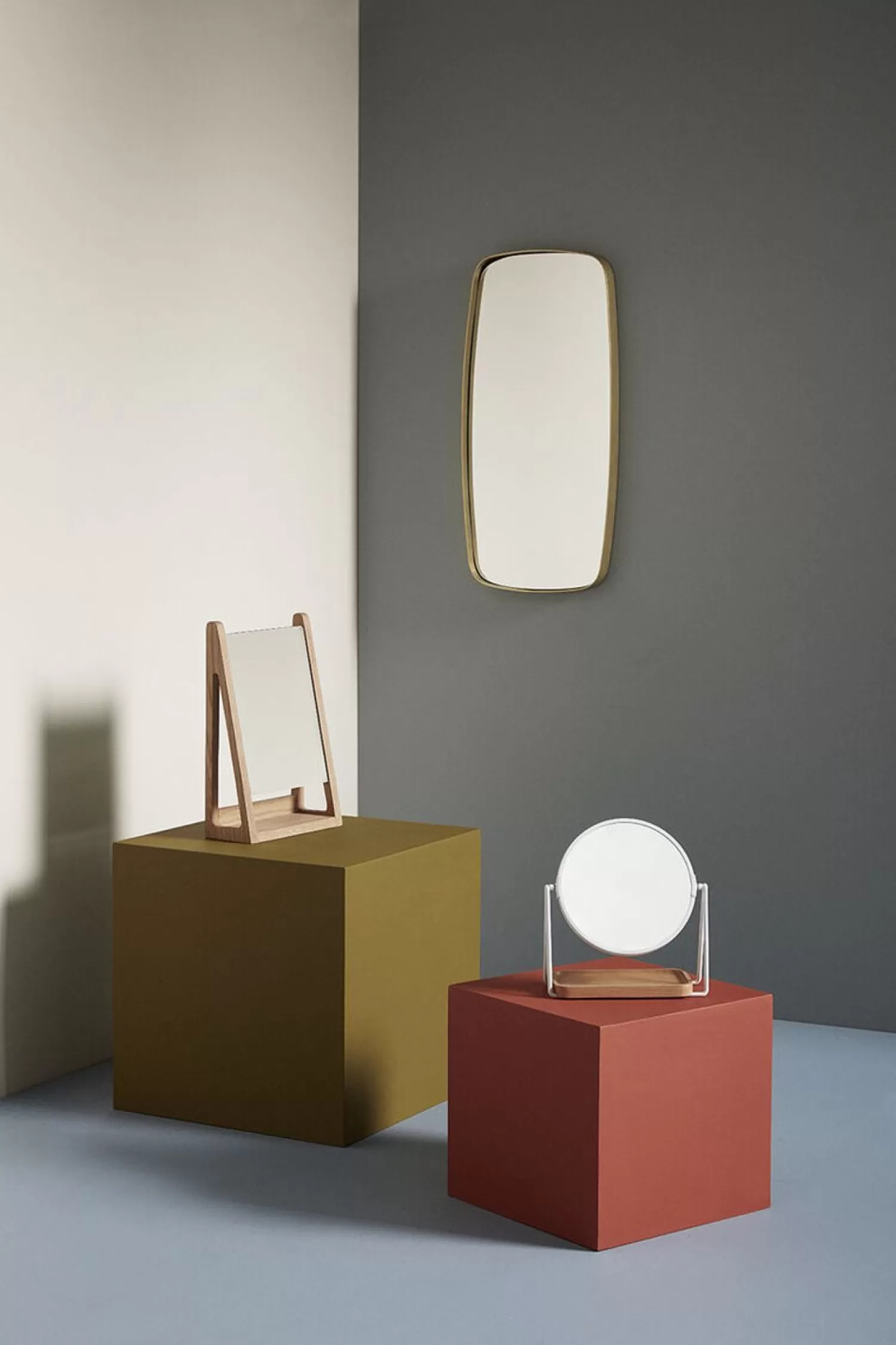 Hübsch Mirrors^Smize Table Mirror Round White/Natural Black, White